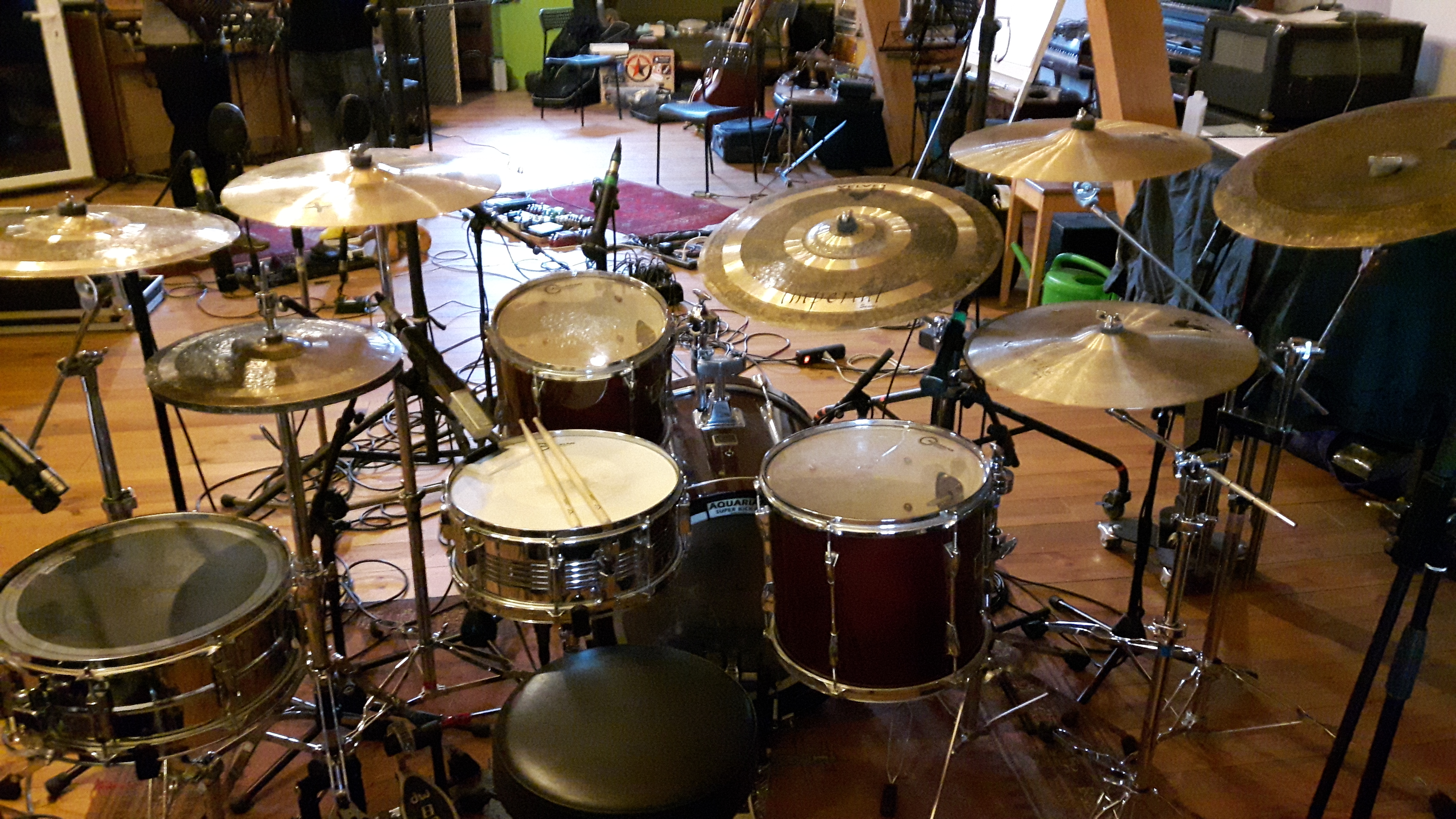 Jeer album The feather and the story behind recording kit (2016)